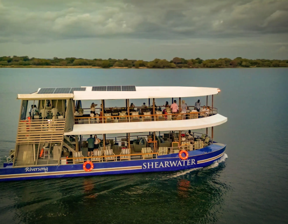 Riversong  Luxury Zambezi Cruise Morning